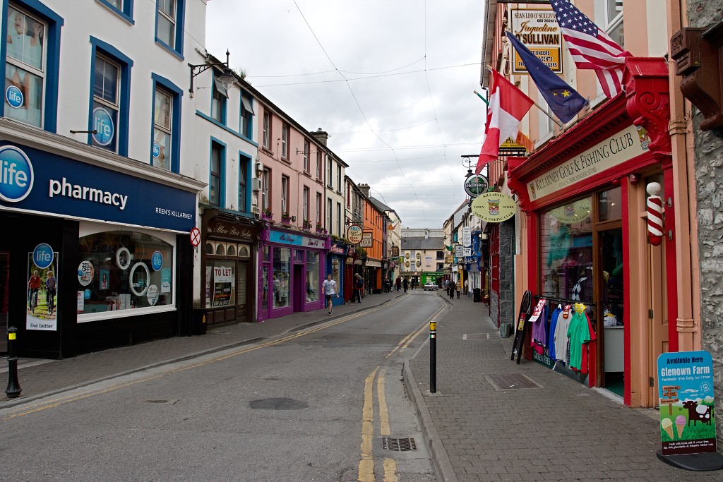 dingle killarney eire ierland Ierse graafschap ring of kerry de dolfijn Fungie Mount Brandon whiskey irish pub ale bisdom